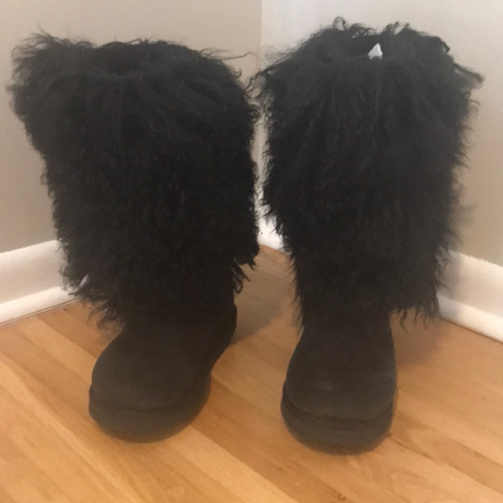 Ugg black boots